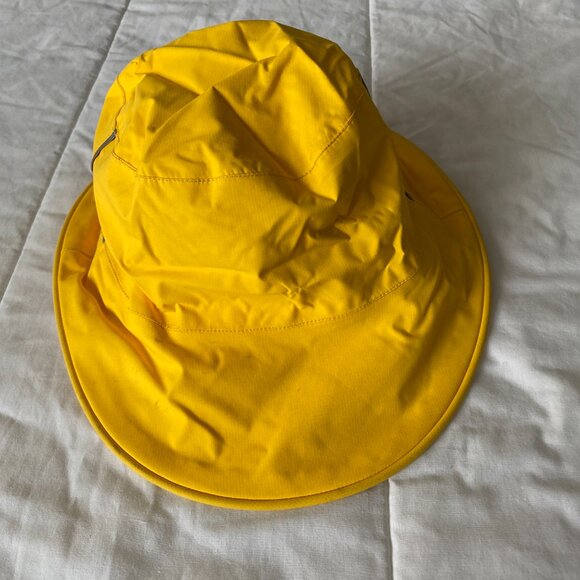 MEC Yellow Children's Rain Hat - Picture 10 of 13